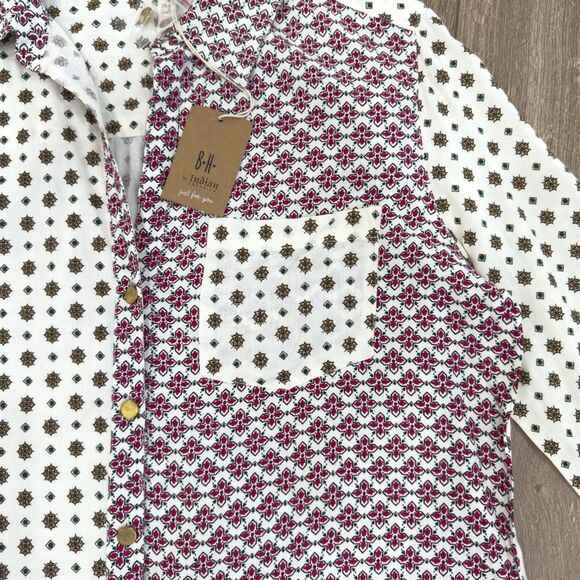 NWT Boutique Mixed Print Pattern Boho Button Down Blouse Womens Size Small S - Picture 3 of 12